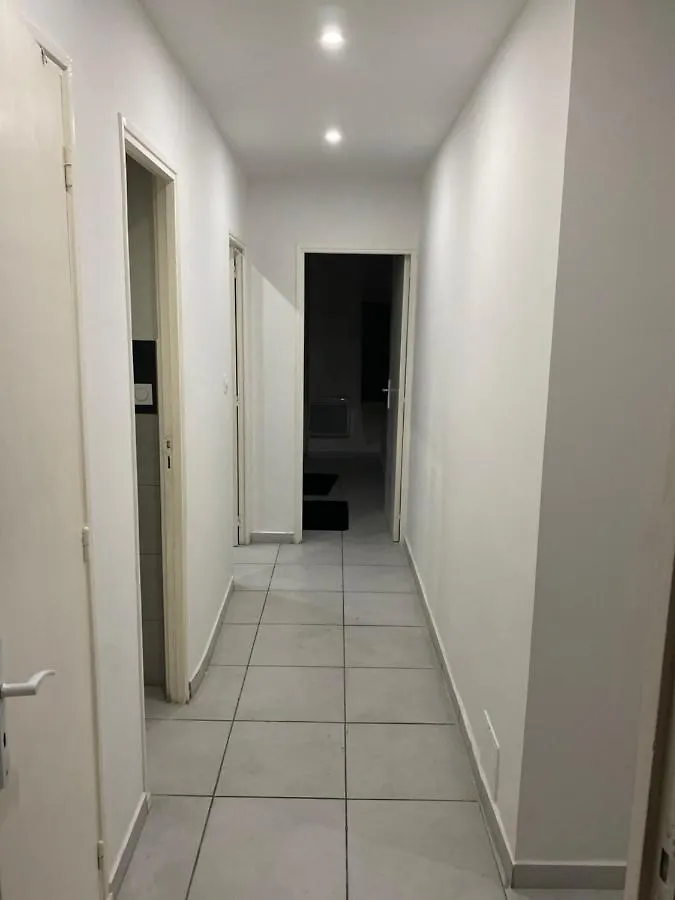 Apartment Grand Appartement Lumineux 75M2 Avignon France